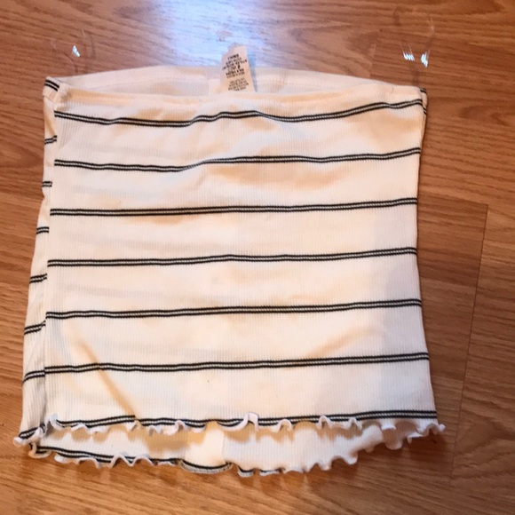 striped tube top with buttons! - Picture 3 of 3